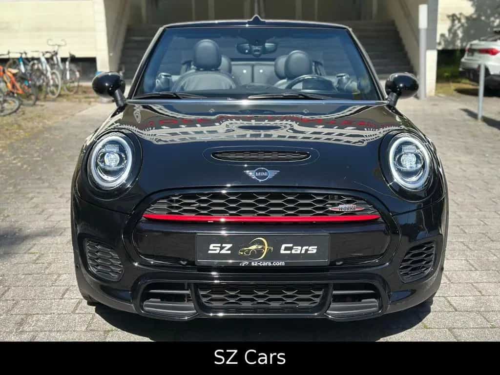MINI John Cooper Works JOHN_COOPER_WORKS Cabrio*Head-up*1 HAND* 04/2018-photo-2