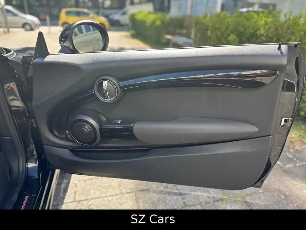 MINI John Cooper Works JOHN_COOPER_WORKS Cabrio*Head-up*1 HAND* 04/2018-photo-31