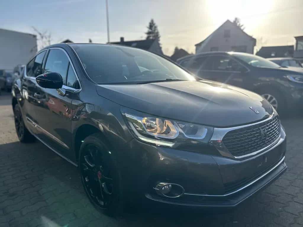 DS Automobiles DS4 BlueHDi 120 Stop&Start 08/2018-photo-4