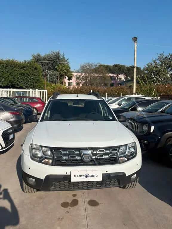 Dacia Duster 1.6 4x4 03/2018-photo-2