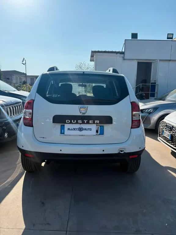 Dacia Duster 1.6 4x4 03/2018-photo-8
