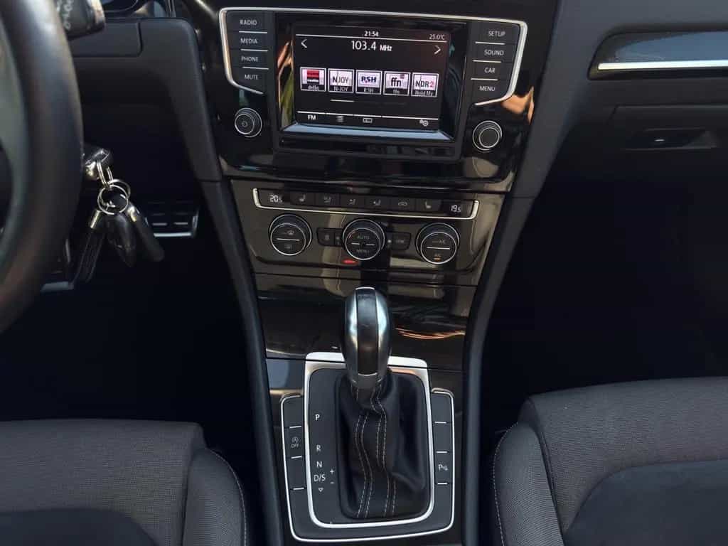 Volkswagen Golf VII Variant Highline Xenon Scheckheft 11/2014-photo-12