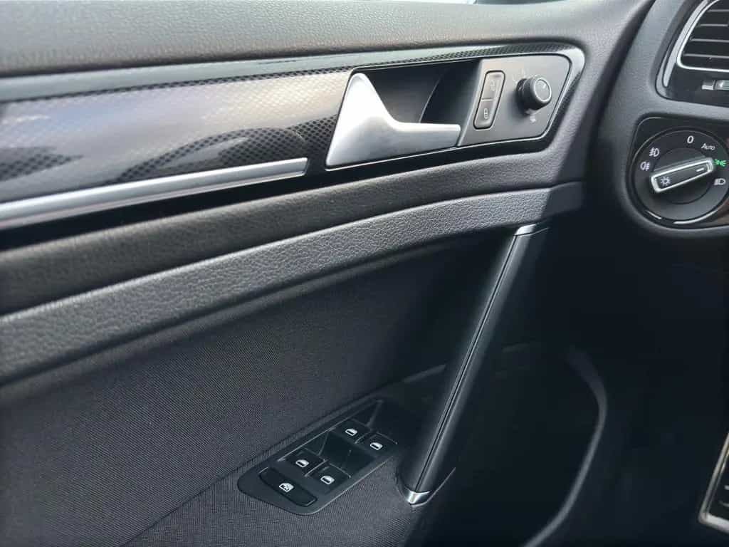 Volkswagen Golf VII Variant Highline Xenon Scheckheft 11/2014-photo-17