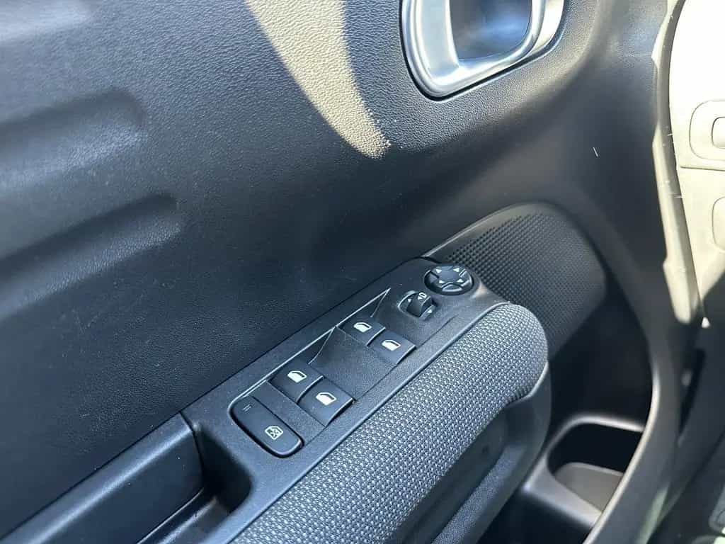 Citroën C3 Aircross Shine / I.HAND / KAMERA / NAVIGATION 01/2023-photo-16