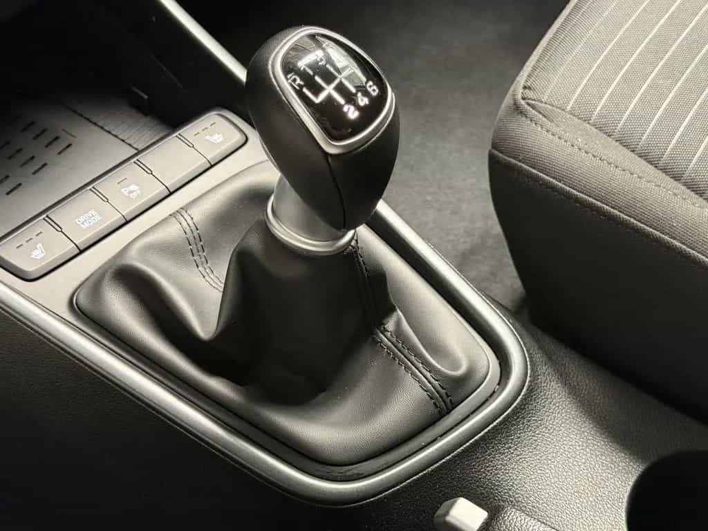 Hyundai i20 Trend Mild-Hybrid Carplay|SHZ|Kamera| 04/2024-photo-17