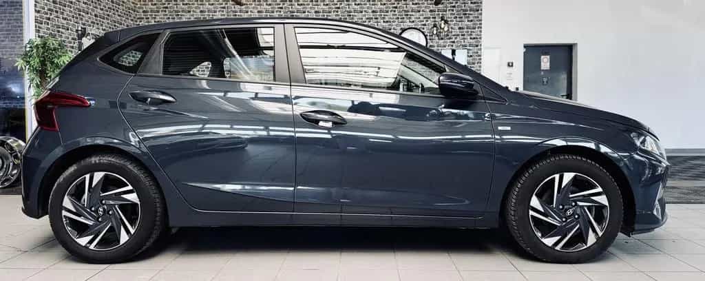 Hyundai i20 Trend Mild-Hybrid Carplay|SHZ|Kamera| 04/2024-photo-3
