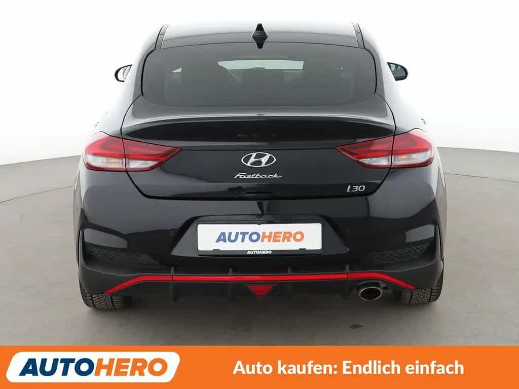 Hyundai i30 Fastback 1.5 T-GDI Mild-Hybrid N Line Aut. 08/2021-photo-4