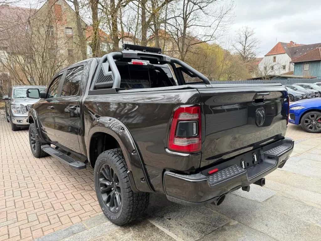 Dodge RAM 1500 Laramie Pick-Up 4x4 5.7 V8 07/2022-photo-7