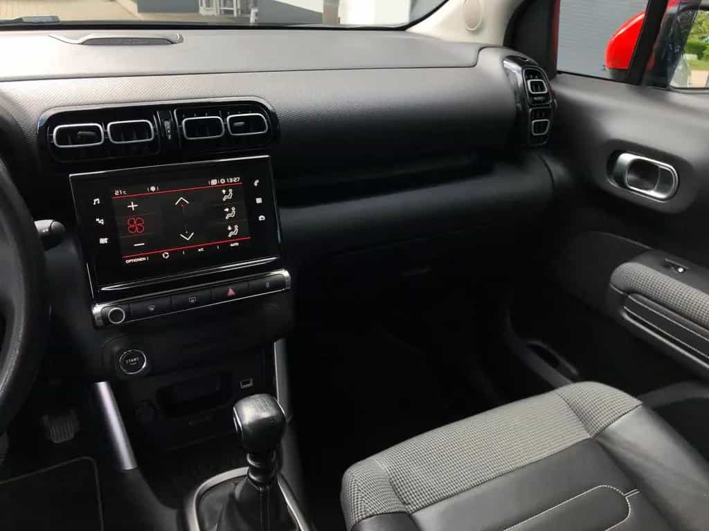 Citroën C3 Aircross Shine Navi Keyless Head-Up Leder AHK 06/2018-photo-20