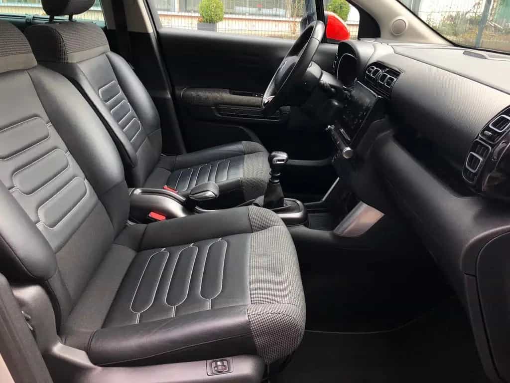 Citroën C3 Aircross Shine Navi Keyless Head-Up Leder AHK 06/2018-photo-28