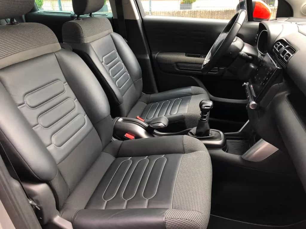Citroën C3 Aircross Shine Navi Keyless Head-Up Leder AHK 06/2018-photo-29
