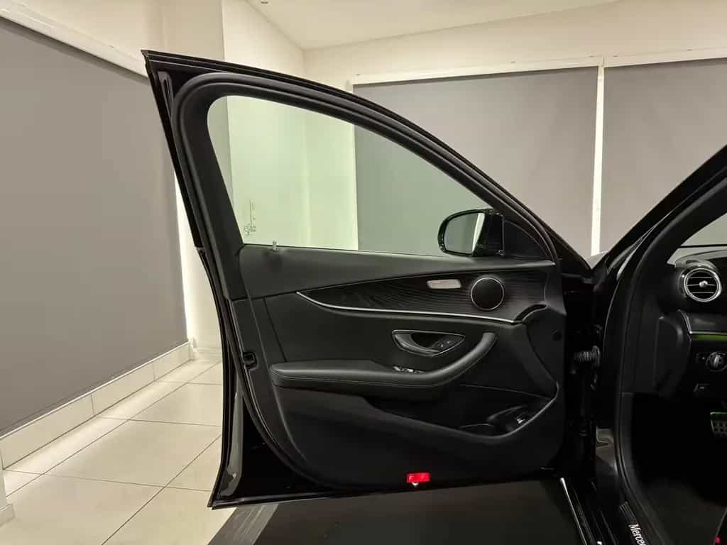 Mercedes-Benz E 200 Avantgarde 9G*WIDE*AMBIENTE*LEDER*KAM*TOTW 01/2019-photo-11
