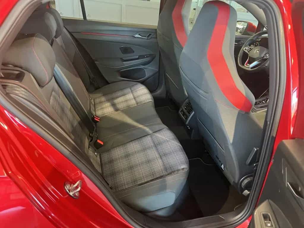Volkswagen Golf GTI 2.0 TSI DSG AHK ACC APP Keyless 10/2020-photo-29