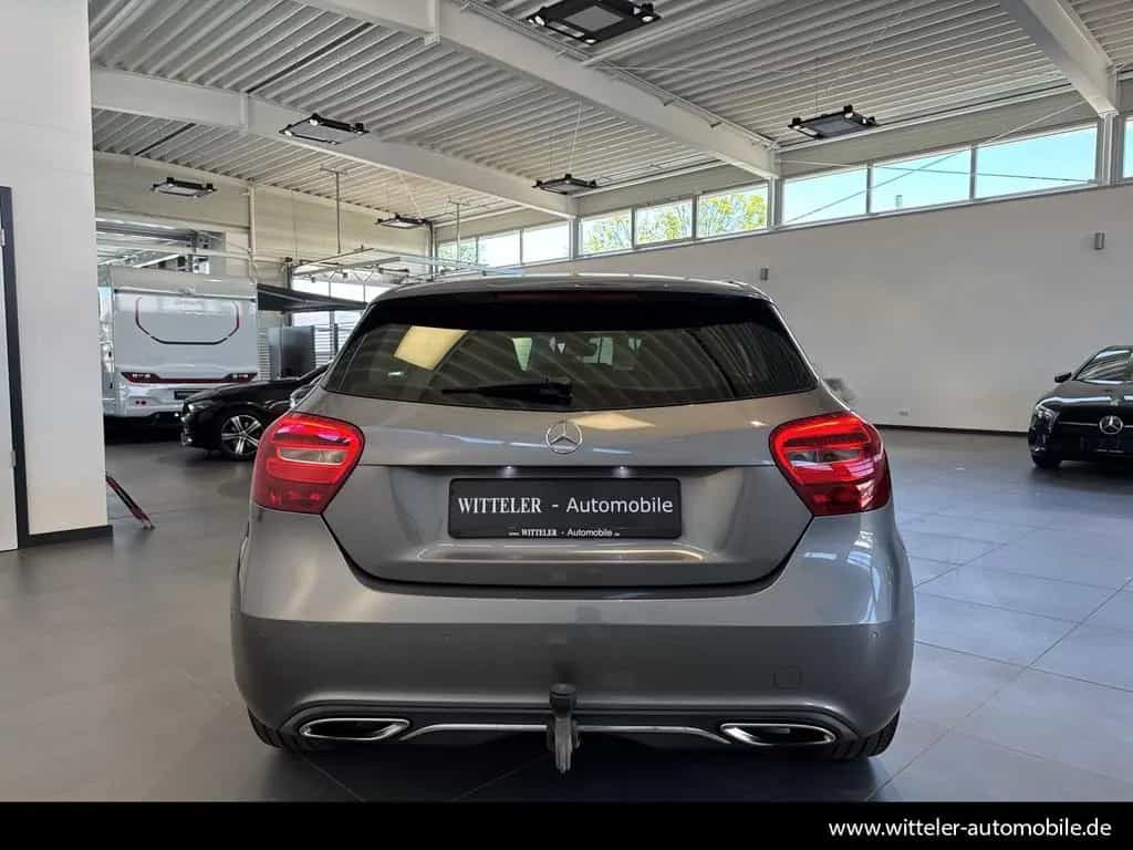 Mercedes-Benz A 180 Urban/Navi/Klima/SHZ/MFL/AHK/Sitzkomfort-P 06/2016-photo-10