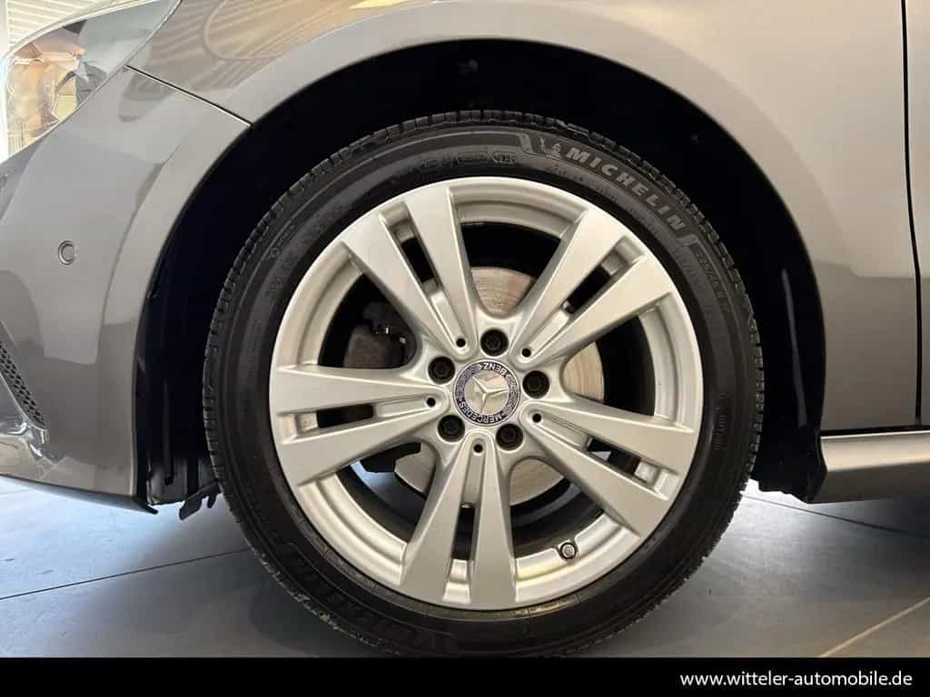 Mercedes-Benz A 180 Urban/Navi/Klima/SHZ/MFL/AHK/Sitzkomfort-P 06/2016-photo-13