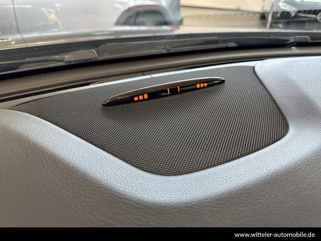 Mercedes-Benz A 180 Urban/Navi/Klima/SHZ/MFL/AHK/Sitzkomfort-P 06/2016-photo-20