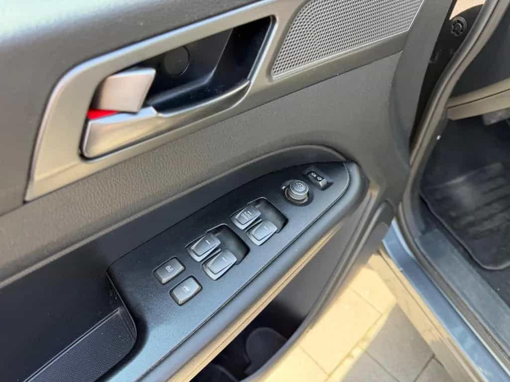 Ssangyong MUSSO Grand Crystal 4WD*1-Hand*44Tkm*AHK*R-Kam* 06/2023-photo-14