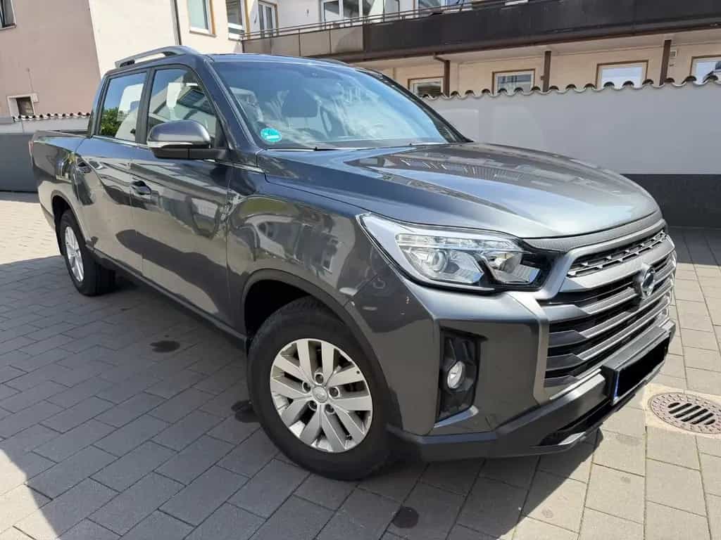 Ssangyong MUSSO Grand Crystal 4WD*1-Hand*44Tkm*AHK*R-Kam* 06/2023-photo-2
