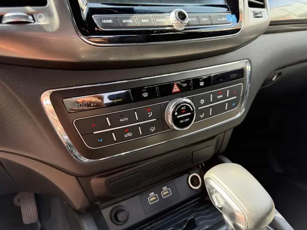 Ssangyong MUSSO Grand Crystal 4WD*1-Hand*44Tkm*AHK*R-Kam* 06/2023-photo-20