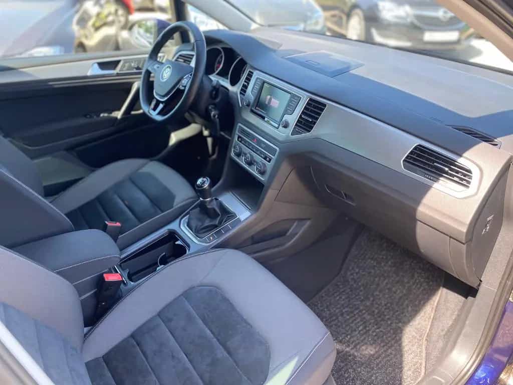 Volkswagen Golf Sportsvan 1.4 TSI 92kW Highline PDC Navi 11/2017-photo-12