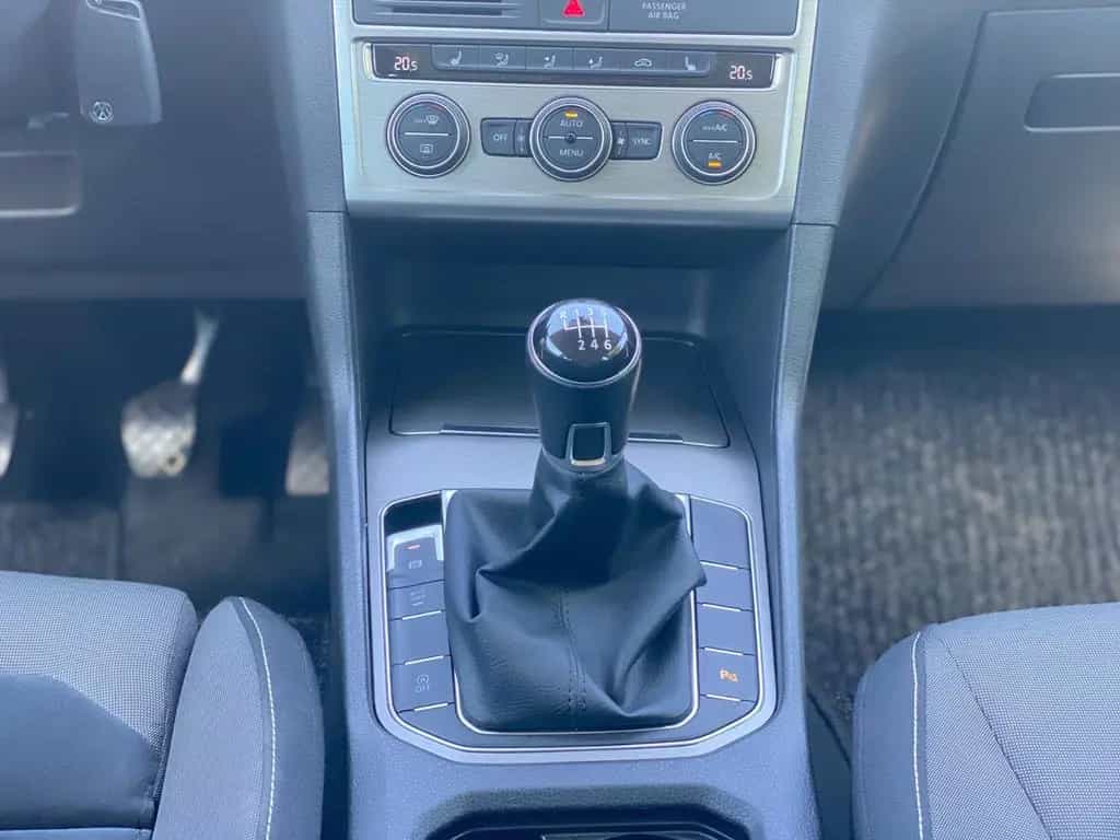 Volkswagen Golf Sportsvan 1.4 TSI 92kW Highline PDC Navi 11/2017-photo-22