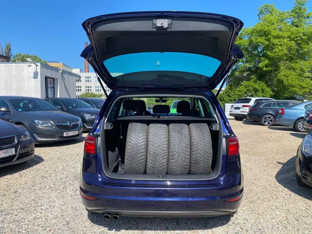 Volkswagen Golf Sportsvan 1.4 TSI 92kW Highline PDC Navi 11/2017-photo-33