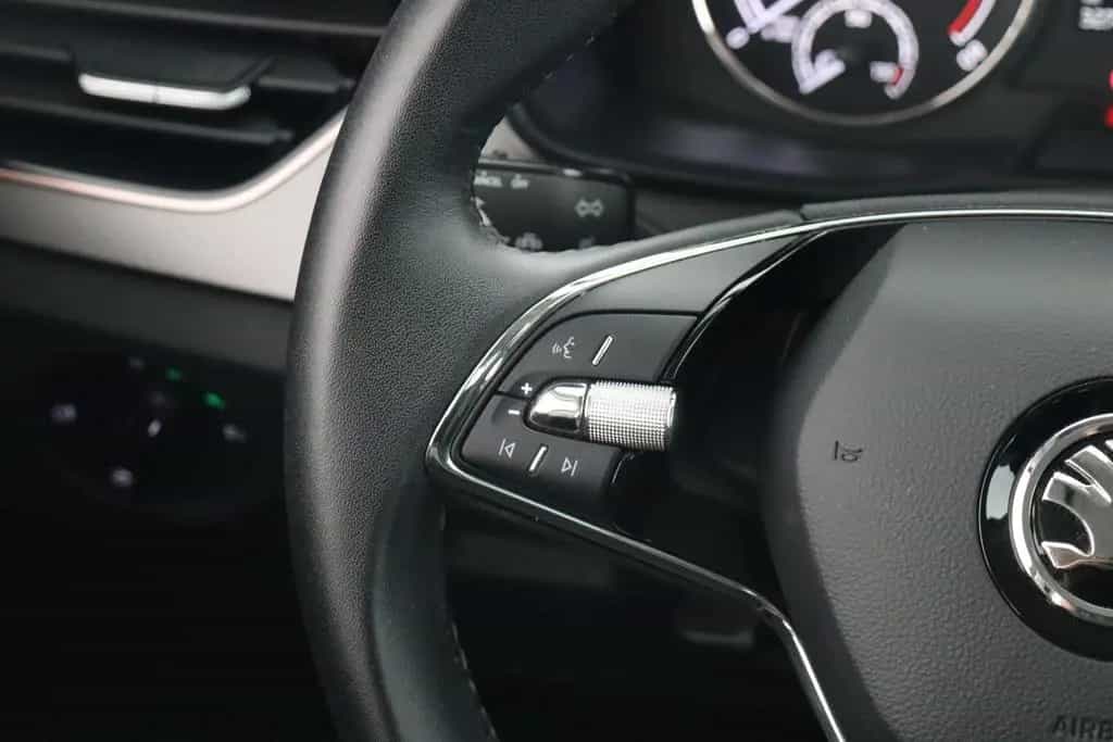 Skoda Kamiq STYLE 150PS VOLL-LED+FRONTSCHEIBENHEIZUNG 11/2022-photo-14
