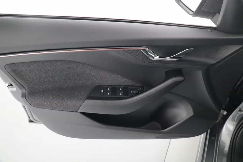 Skoda Kamiq STYLE 150PS VOLL-LED+FRONTSCHEIBENHEIZUNG 11/2022-photo-9