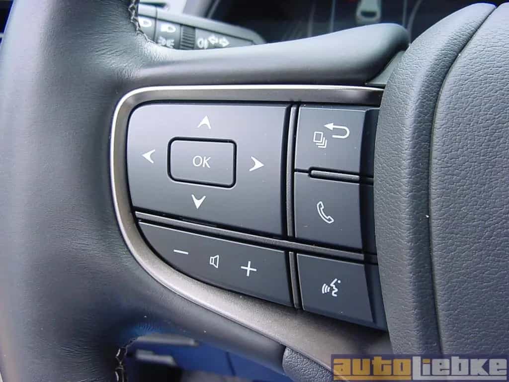 Lexus UX 250h HYBRID AUT,LED,NAVI,KAM,LR-/SHZ,1.HD,SH! 07/2019-photo-18