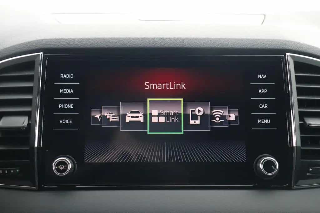 Skoda Karoq SPORTLINE 1.5TSI PREMIUM-LED+LENKRADHZ uvm 12/2018-photo-18