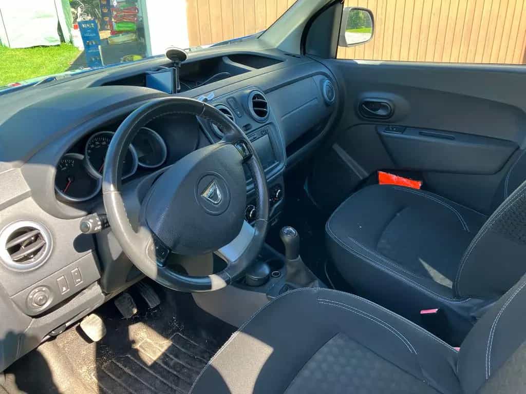 Dacia Dokker TCe 115 Stepway 85 kW 153.000 km 04/2015-photo-4