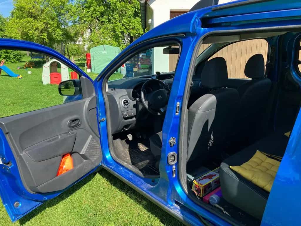 Dacia Dokker TCe 115 Stepway 85 kW 153.000 km 04/2015-photo-5