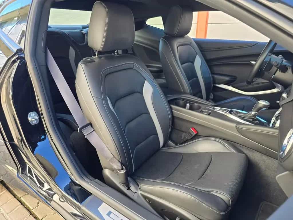 Chevrolet Camaro 6.2 V8°Bose°HUD°Ambiente°DAB°RFK°TWA°Shzg 05/2017-photo-13
