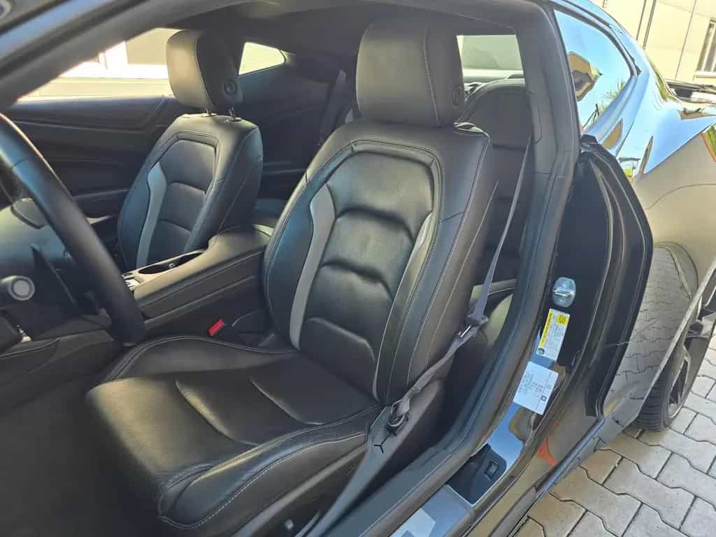 Chevrolet Camaro 6.2 V8°Bose°HUD°Ambiente°DAB°RFK°TWA°Shzg 05/2017-photo-12