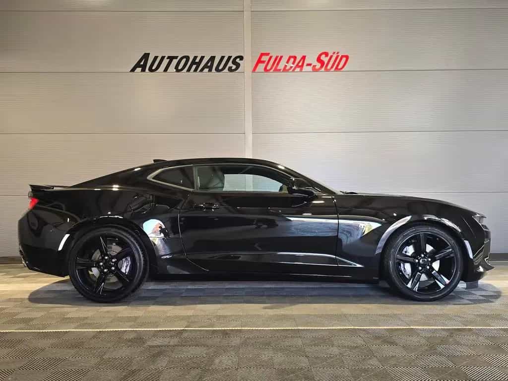 Chevrolet Camaro 6.2 V8°Bose°HUD°Ambiente°DAB°RFK°TWA°Shzg 05/2017-photo-2