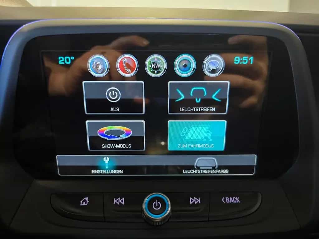 Chevrolet Camaro 6.2 V8°Bose°HUD°Ambiente°DAB°RFK°TWA°Shzg 05/2017-photo-23