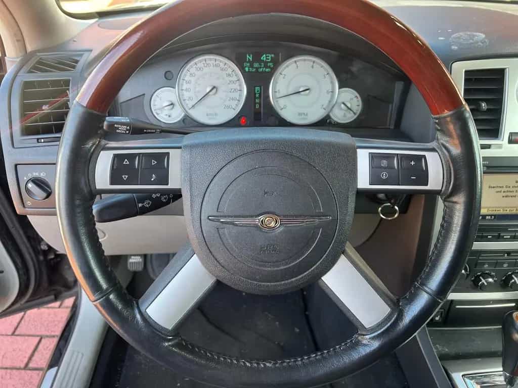 Chrysler 300C *TÜV11/26*AUTOMATIK*XENON*NAVI*PDC*AHK*SHZ 04/2007-photo-5
