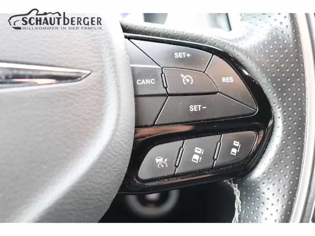 Chrysler Pacifica Chrysler 3.6 AT S Platinum Panorama Nav 07/2018-photo-16