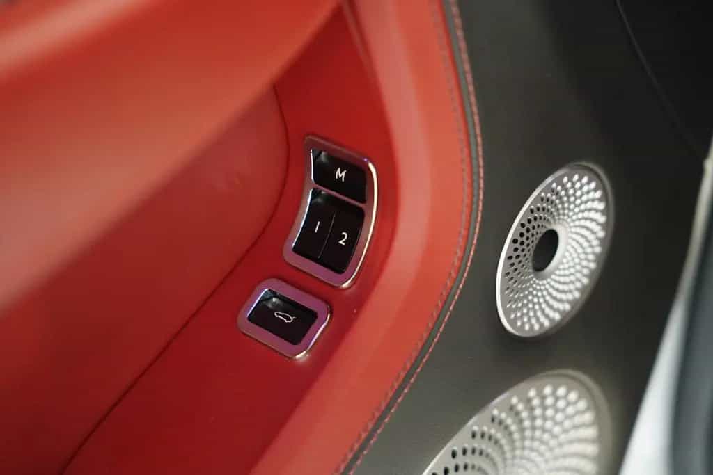 Bentley Continental GT V8 Coupé *LUFT *Massage * 12/2019-photo-33