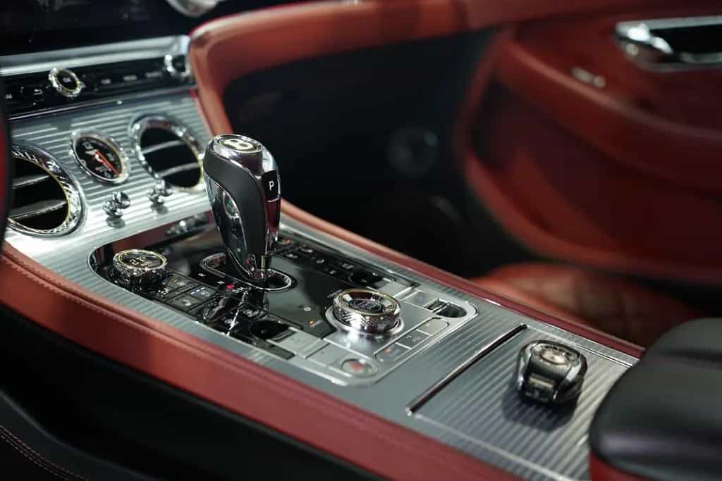 Bentley Continental GT V8 Coupé *LUFT *Massage * 12/2019-photo-35