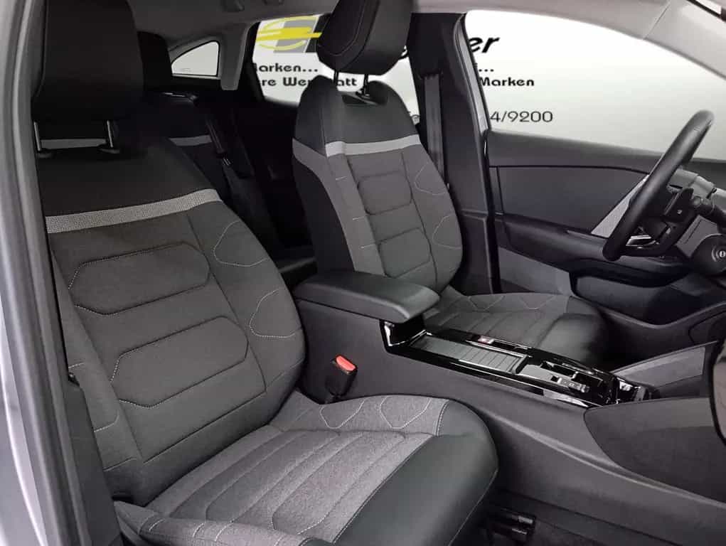 Citroën C4 Limo / LED / Automatik / Ganzjahr / Navi 01/2024-photo-6