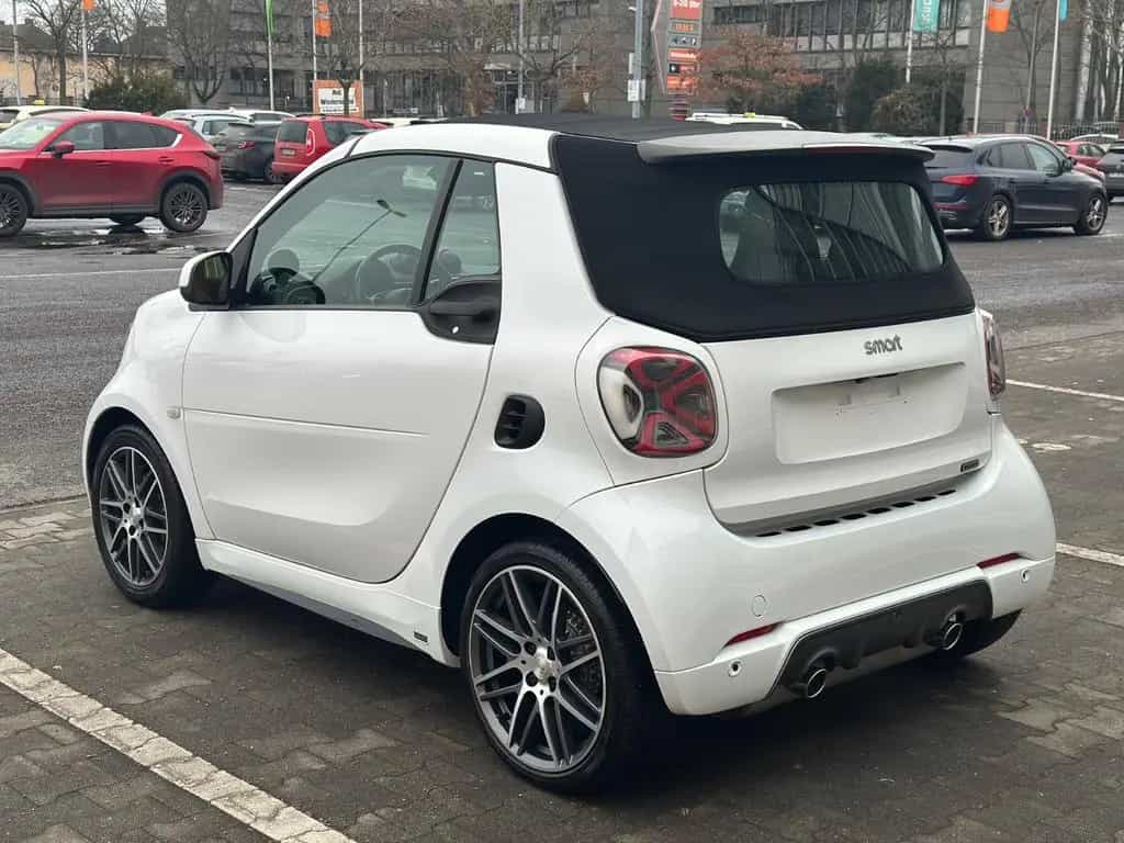 Smart ForTwo fortwo cabrio Brabus 04/2018-photo-7