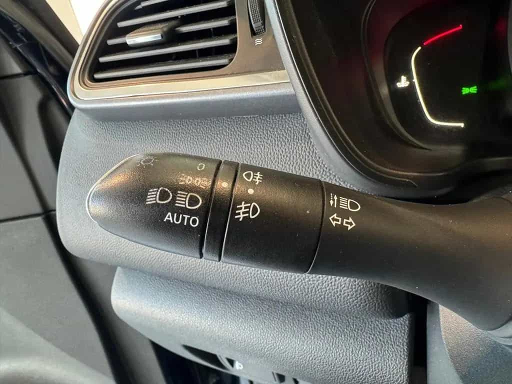 Renault Kadjar Limited SHZ FSHZ KAMERA NAVI 08/2018-photo-24