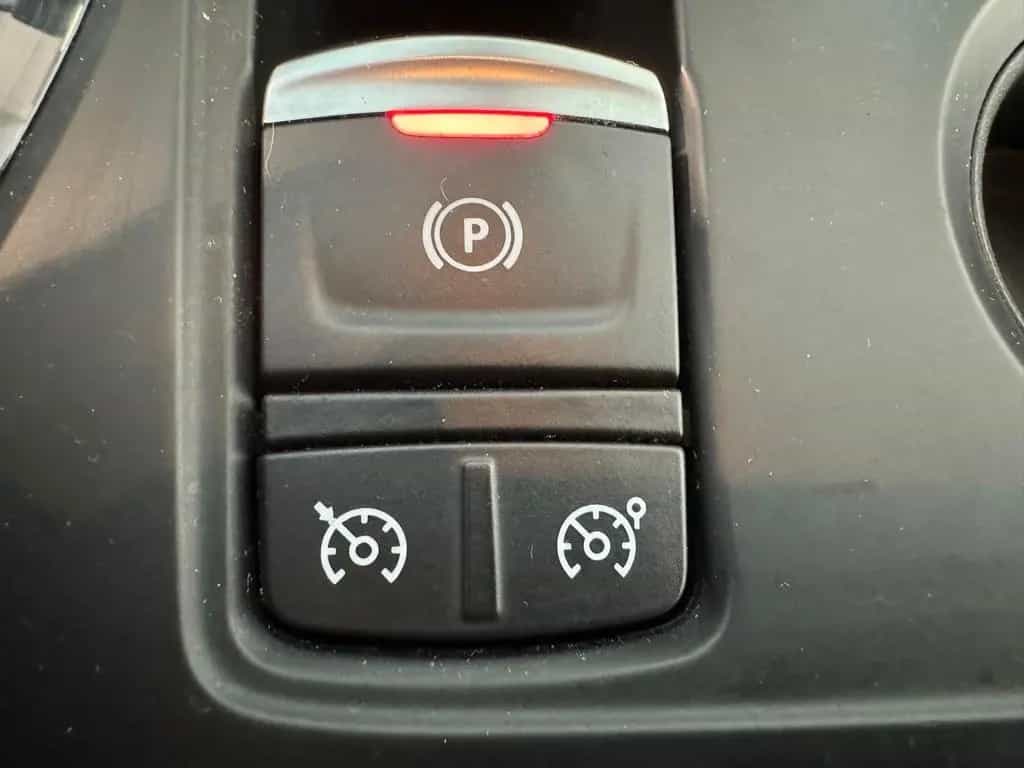 Renault Kadjar Limited SHZ FSHZ KAMERA NAVI 08/2018-photo-25