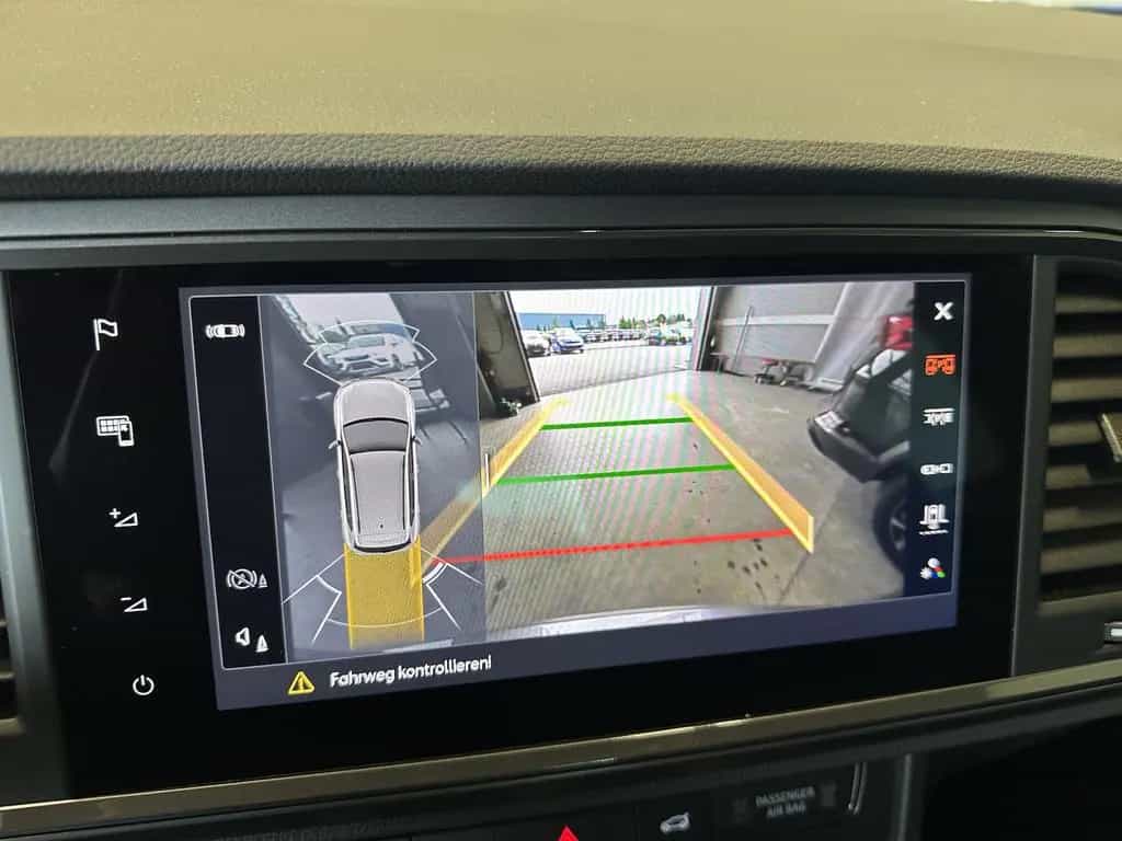 Cupra Ateca 2.0TSI DSG 4Drive Pano AHK Assist XL 19´´ 03/2025-photo-17