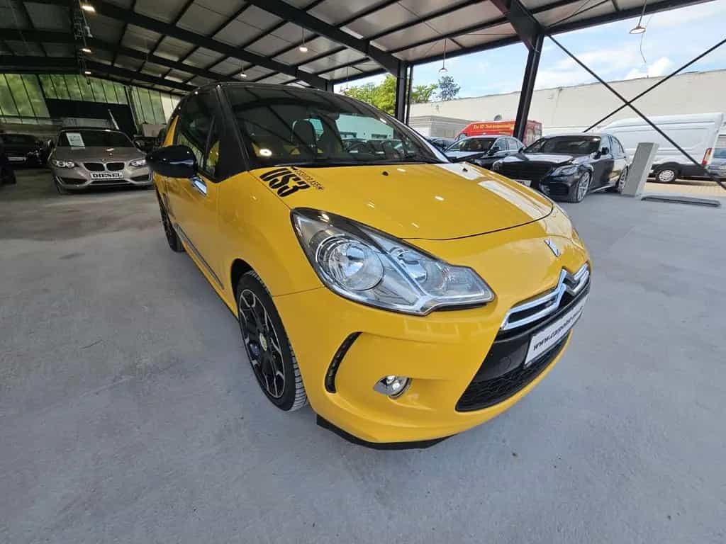Citroën DS3 SportChic 04/2010-photo-2