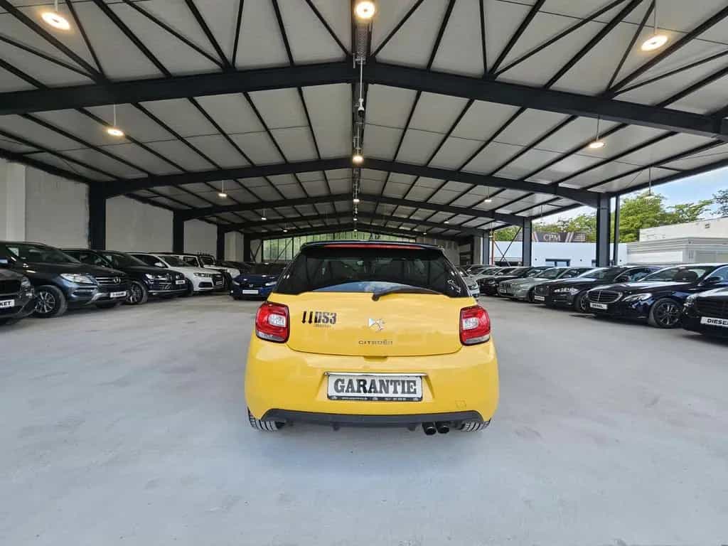 Citroën DS3 SportChic 04/2010-photo-3