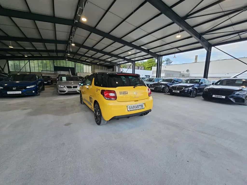 Citroën DS3 SportChic 04/2010-photo-8