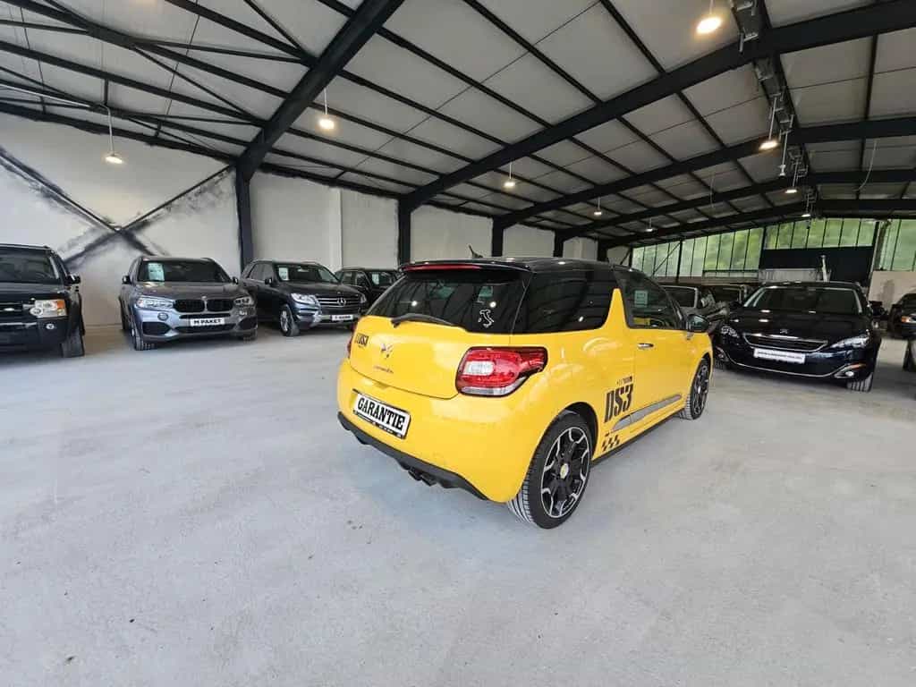 Citroën DS3 SportChic 04/2010-photo-9