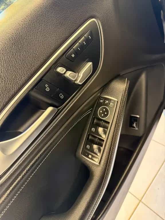 Mercedes-Benz CLA 180 Autom  Standhz. Distronic facelift Xenon 12/2018-photo-16